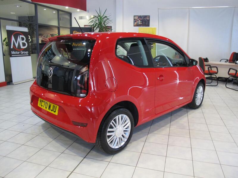 VOLKSWAGEN UP
