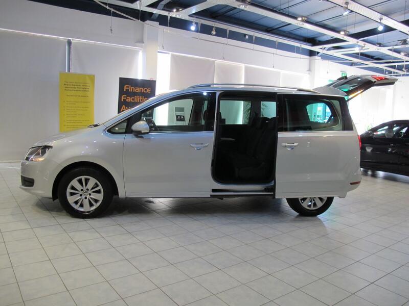 VOLKSWAGEN SHARAN