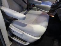 VOLKSWAGEN TRANSPORTER SHUTTLE