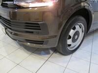 VOLKSWAGEN TRANSPORTER SHUTTLE