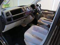 VOLKSWAGEN TRANSPORTER SHUTTLE