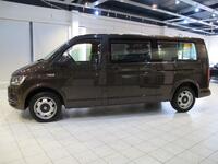 VOLKSWAGEN TRANSPORTER SHUTTLE