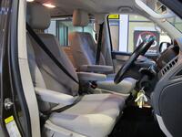 VOLKSWAGEN TRANSPORTER SHUTTLE