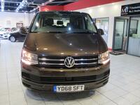VOLKSWAGEN TRANSPORTER SHUTTLE