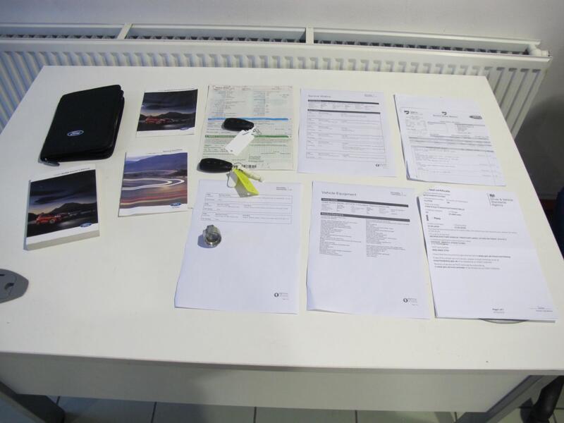 FORD KUGA