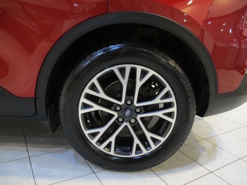 FORD KUGA