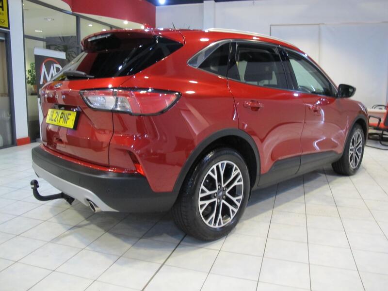 FORD KUGA