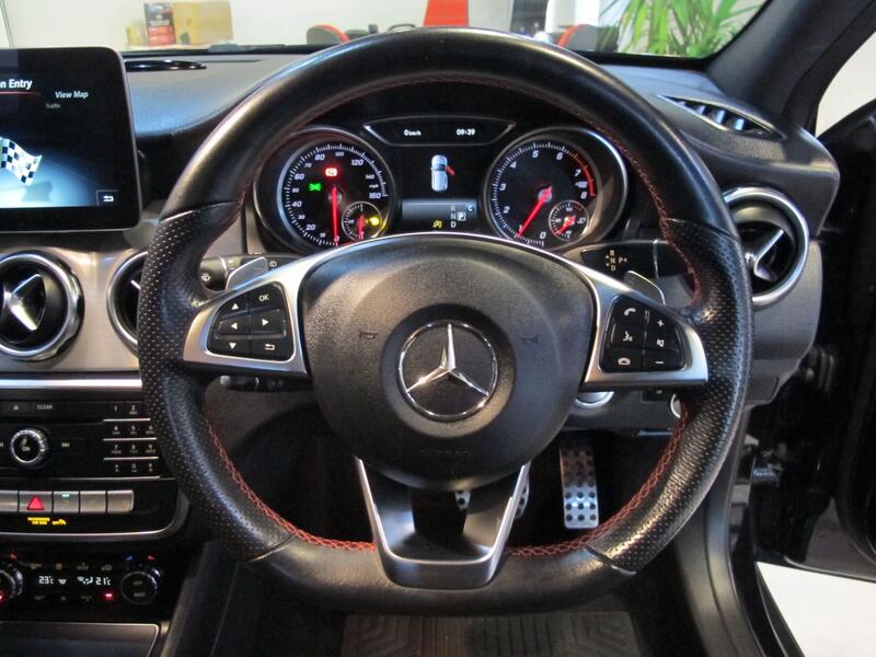 MERCEDES-BENZ GLA CLASS