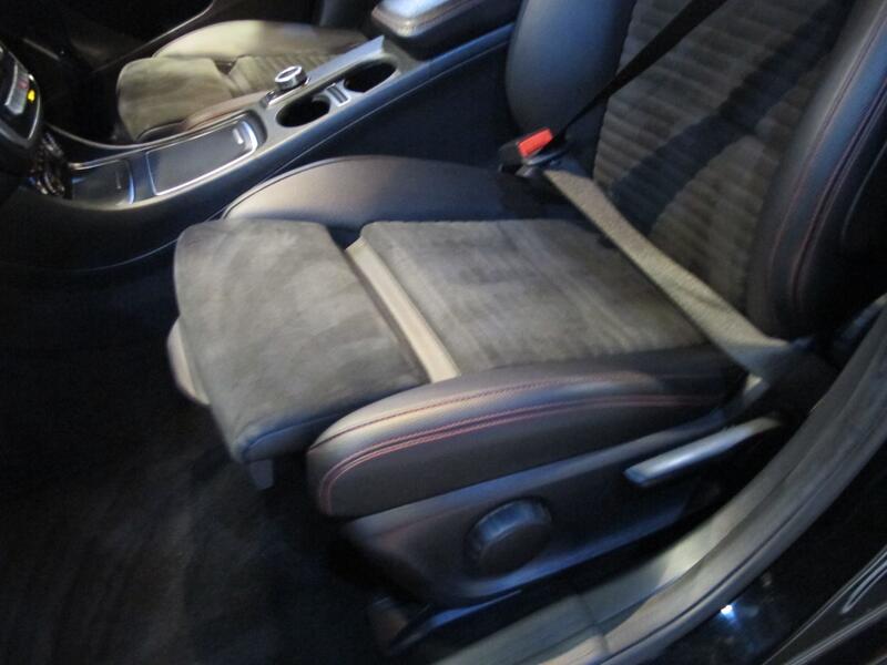 MERCEDES-BENZ GLA CLASS