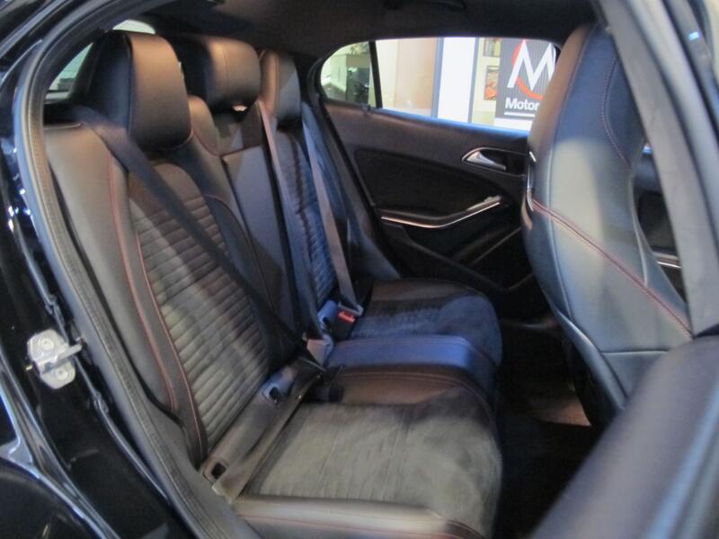 MERCEDES-BENZ GLA CLASS