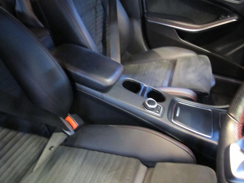 MERCEDES-BENZ GLA CLASS