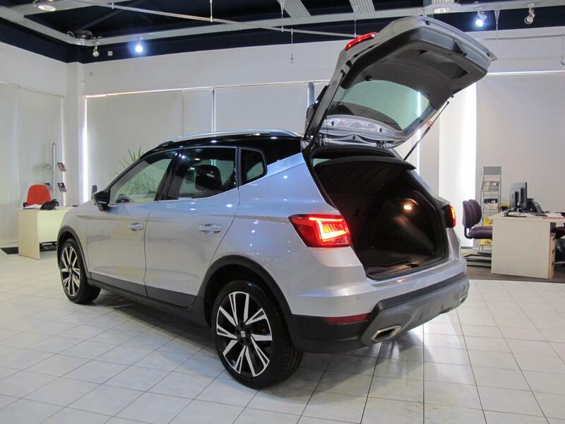 SEAT ARONA