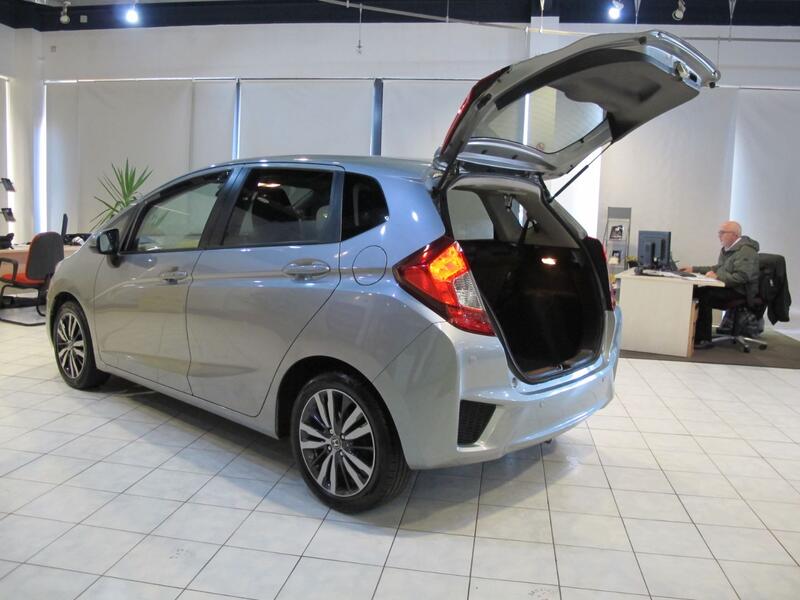 HONDA JAZZ