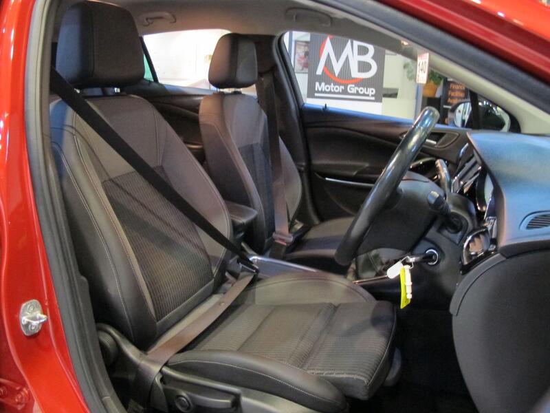 VAUXHALL ASTRA