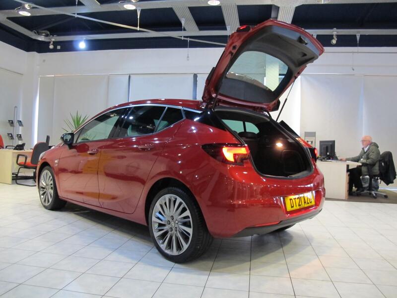 VAUXHALL ASTRA