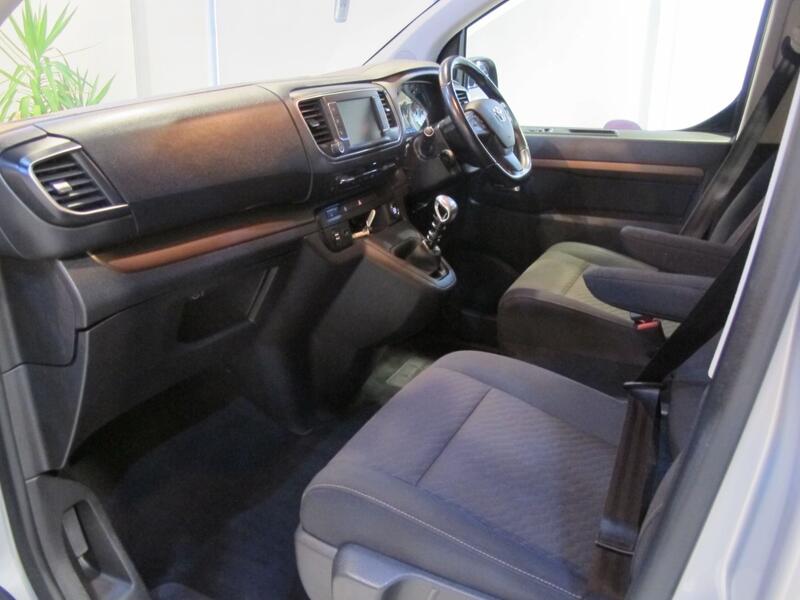 TOYOTA PROACE VERSO