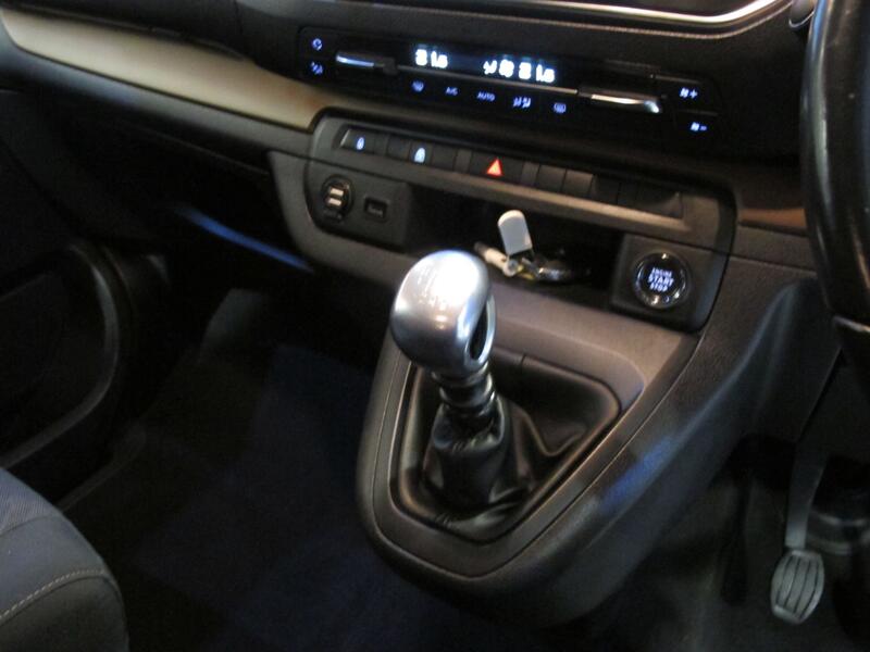 TOYOTA PROACE VERSO