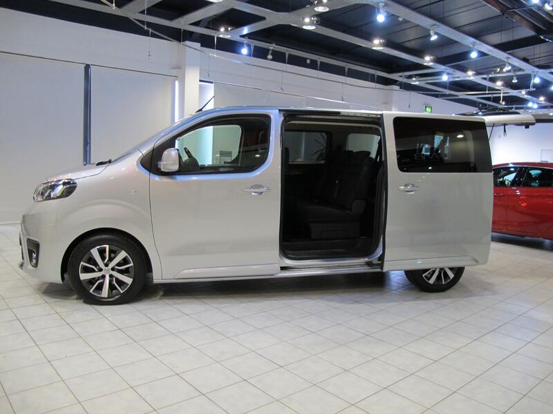 TOYOTA PROACE VERSO