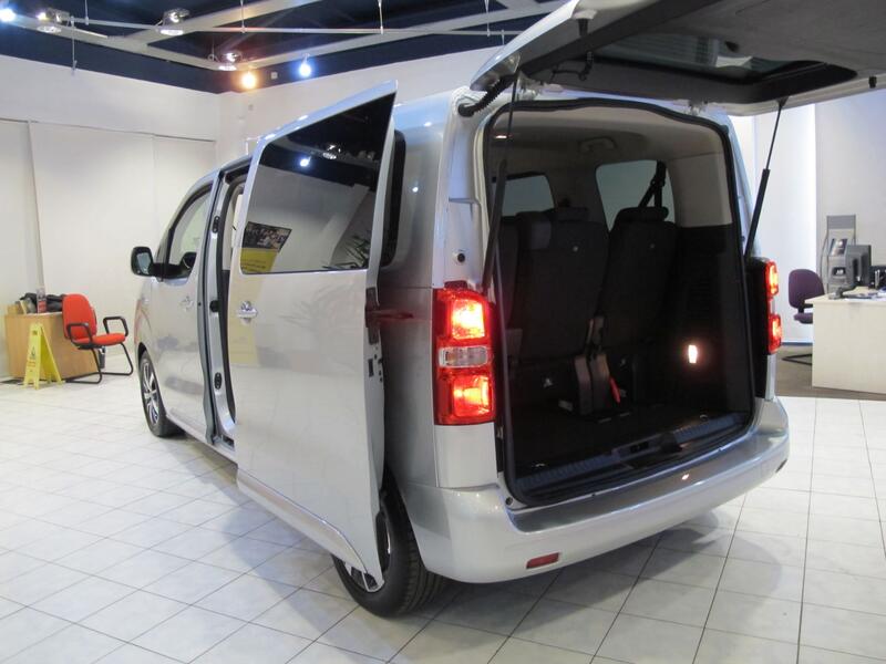 TOYOTA PROACE VERSO