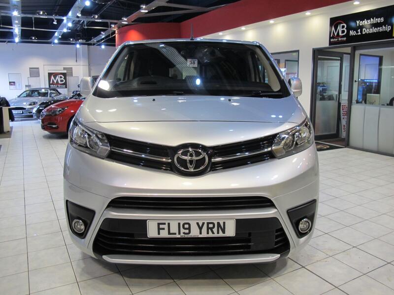 TOYOTA PROACE VERSO