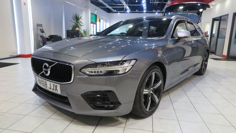 VOLVO V90