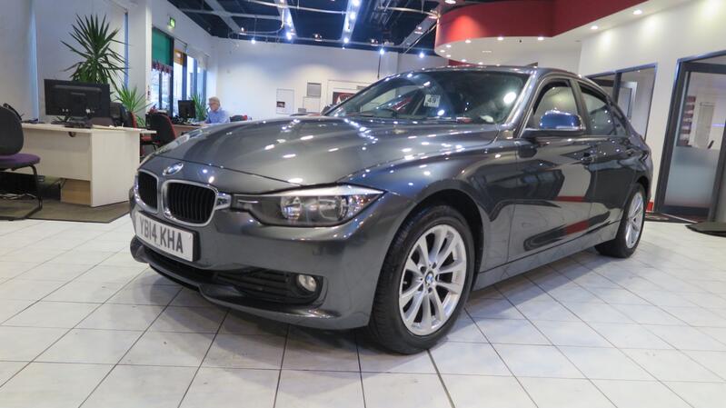 BMW 3 SERIES