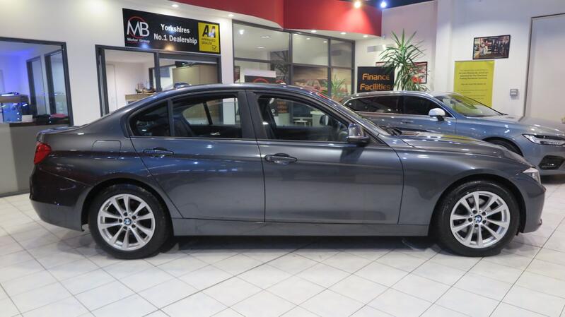 BMW 3 SERIES