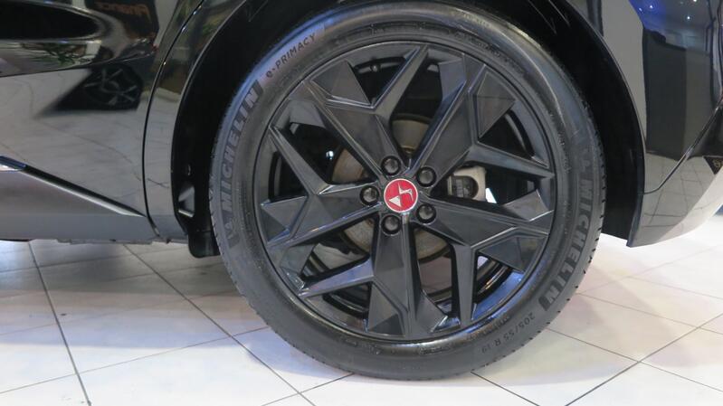 DS AUTOMOBILES DS 4