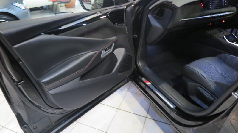 DS AUTOMOBILES DS 4