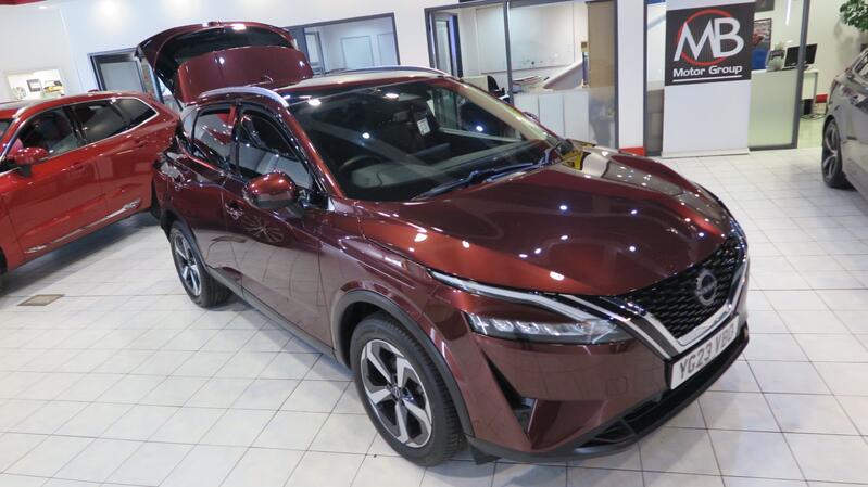 NISSAN QASHQAI