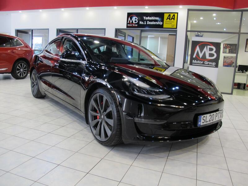 TESLA MODEL 3