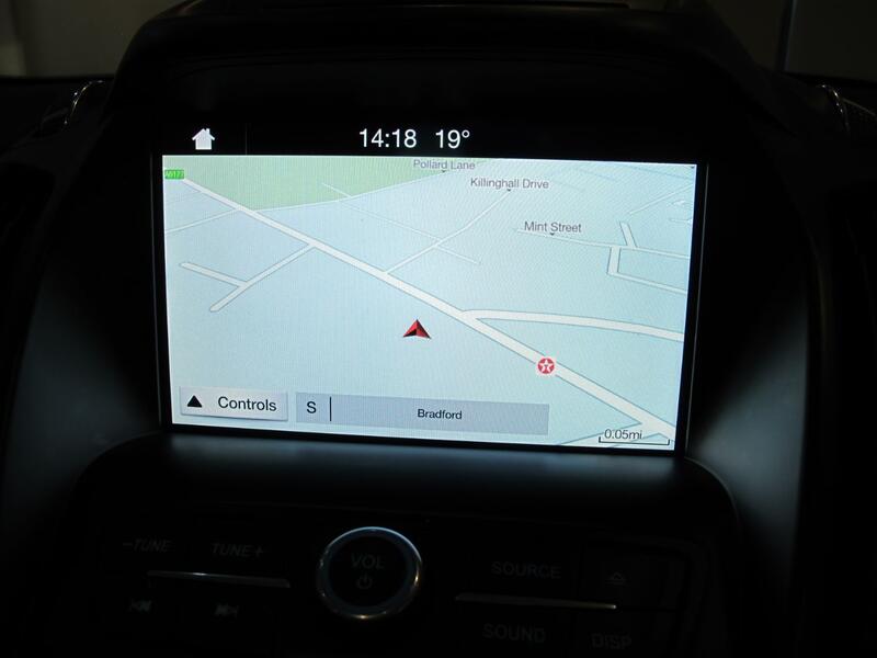 FORD KUGA