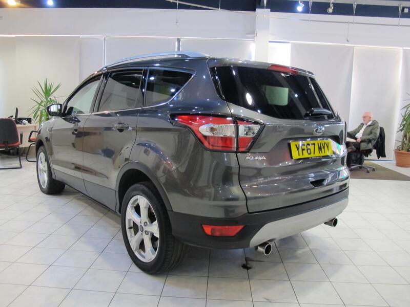FORD KUGA