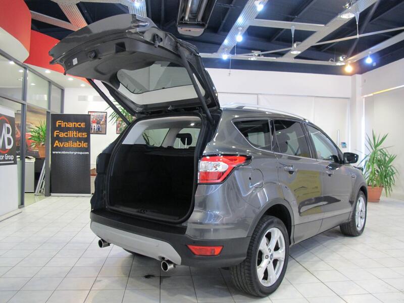 FORD KUGA