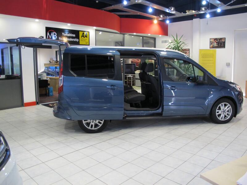FORD GRAND TOURNEO CONNECT