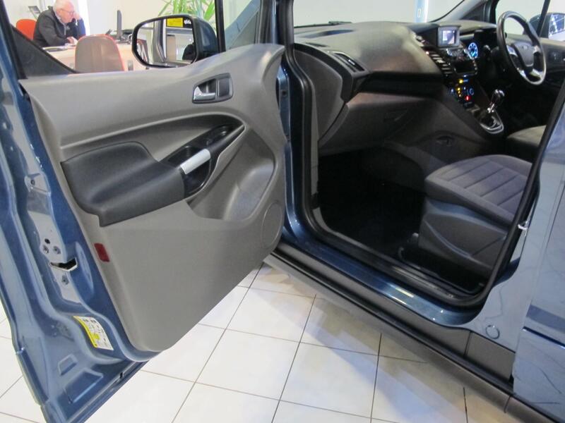 FORD GRAND TOURNEO CONNECT