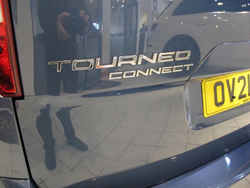 FORD GRAND TOURNEO CONNECT