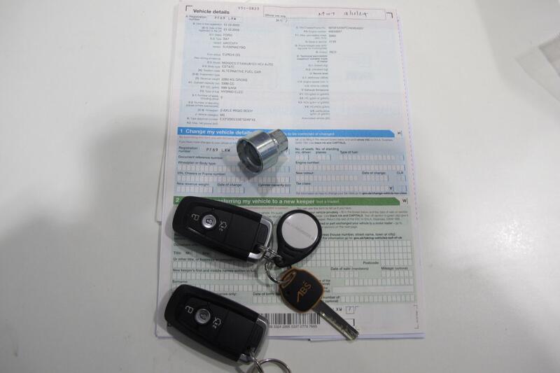 FORD MONDEO