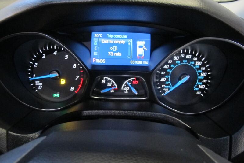 FORD FOCUS