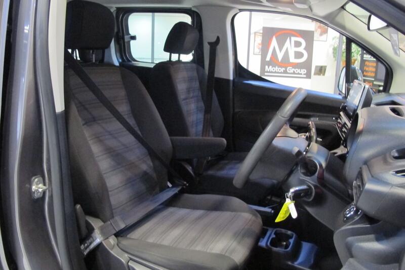 VAUXHALL COMBO LIFE