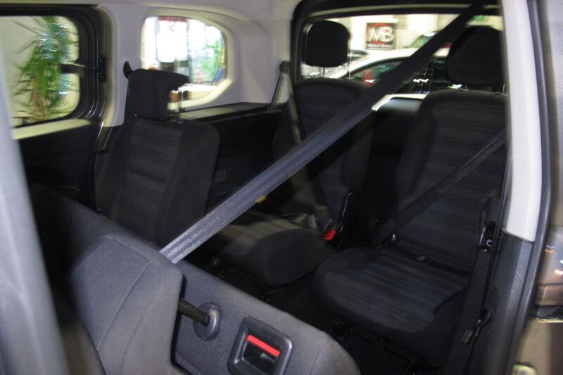 VAUXHALL COMBO LIFE