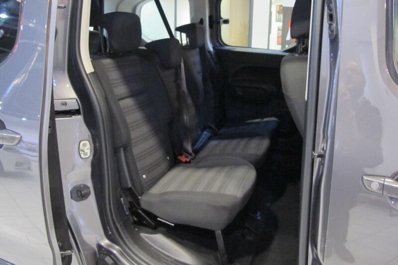 VAUXHALL COMBO LIFE