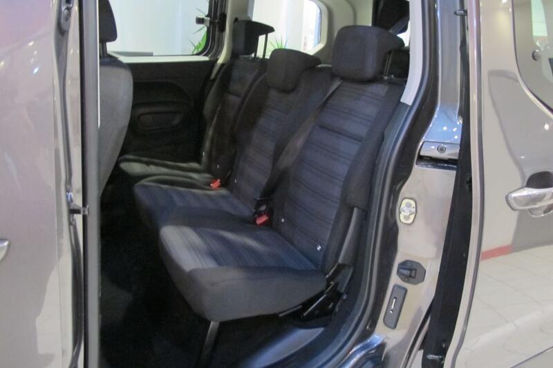 VAUXHALL COMBO LIFE