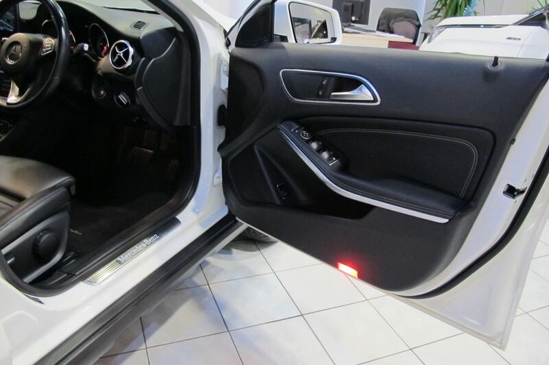 MERCEDES-BENZ GLA CLASS