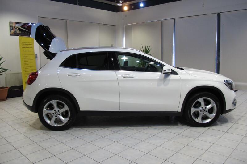MERCEDES-BENZ GLA CLASS