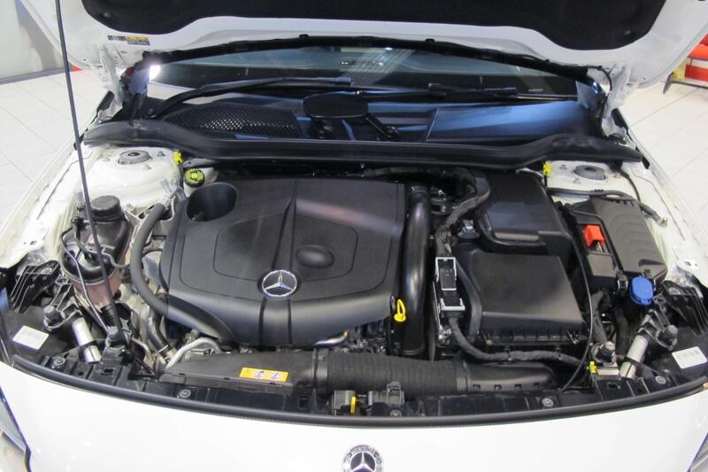 MERCEDES-BENZ GLA CLASS