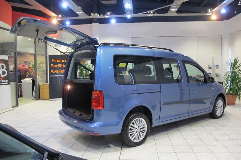 VOLKSWAGEN CADDY MAXI LIFE