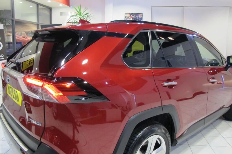 TOYOTA RAV4