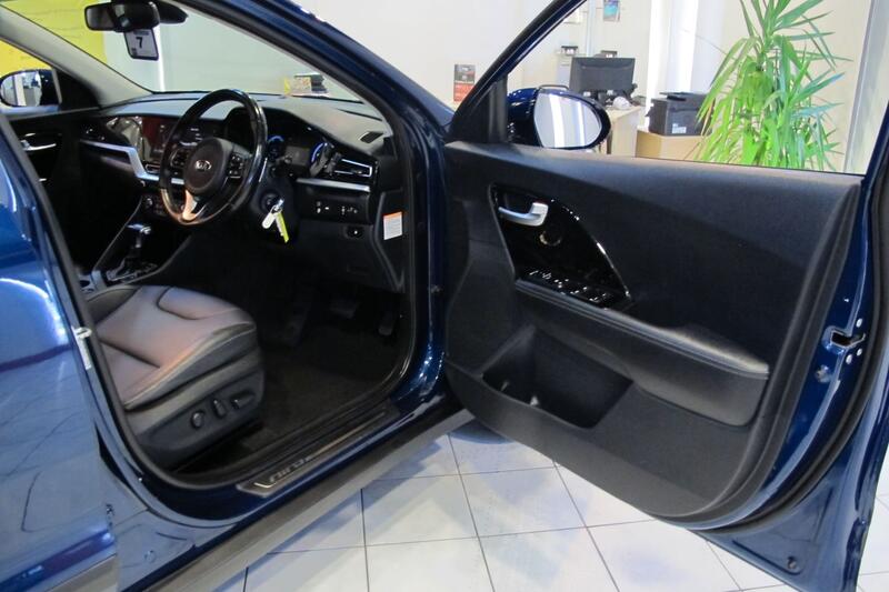 KIA NIRO