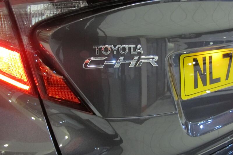 TOYOTA C-HR